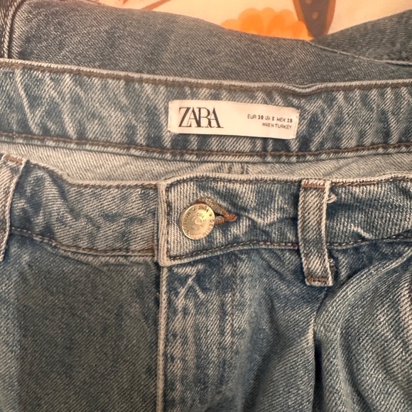 Zara Slouchy Pleated Jeans!! 💙 - Picture 4 of 5